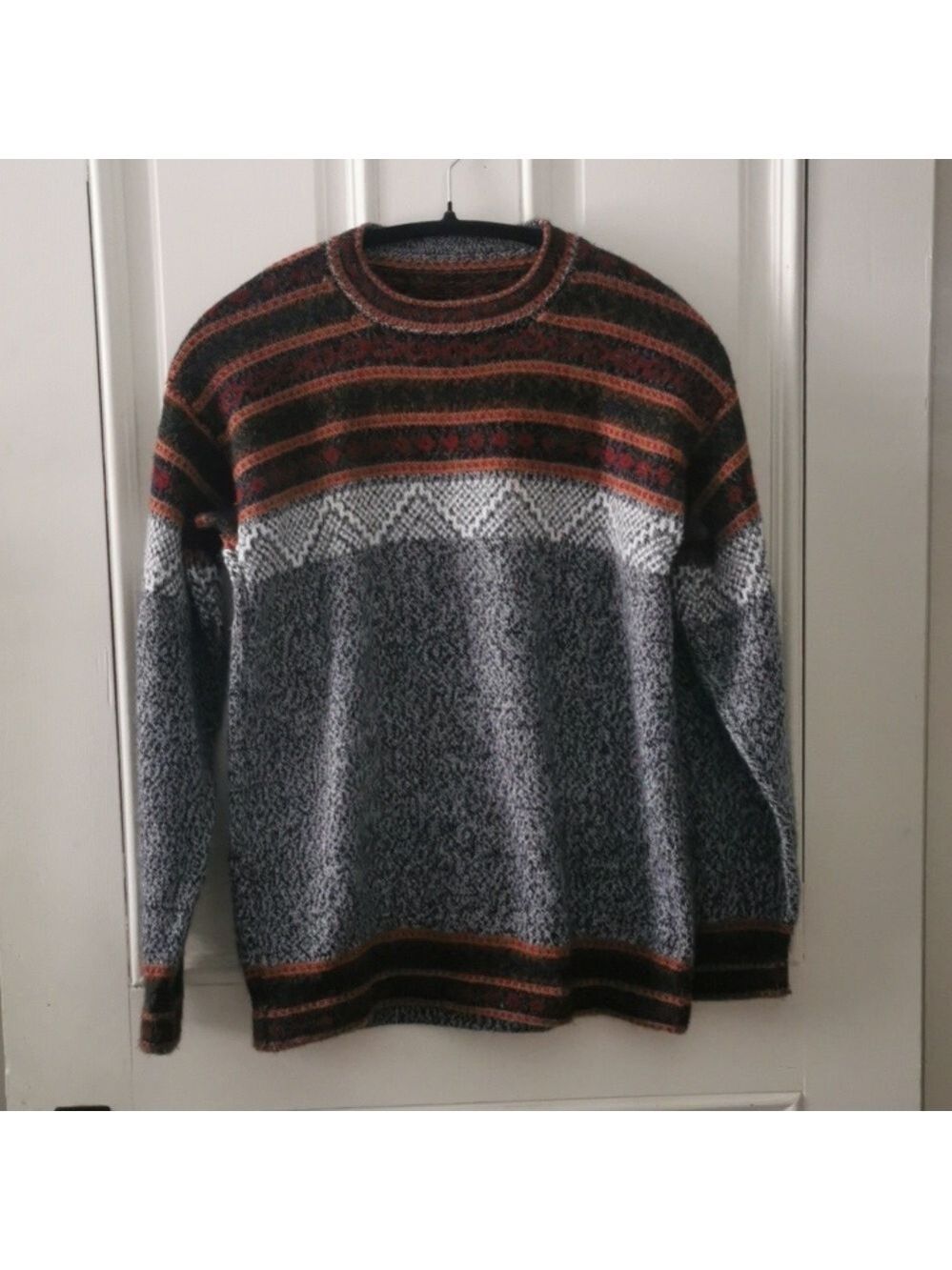 100 % Alpaca wool  Peruvian mens sweater, jacquard, unisex cozycore. Size Medium